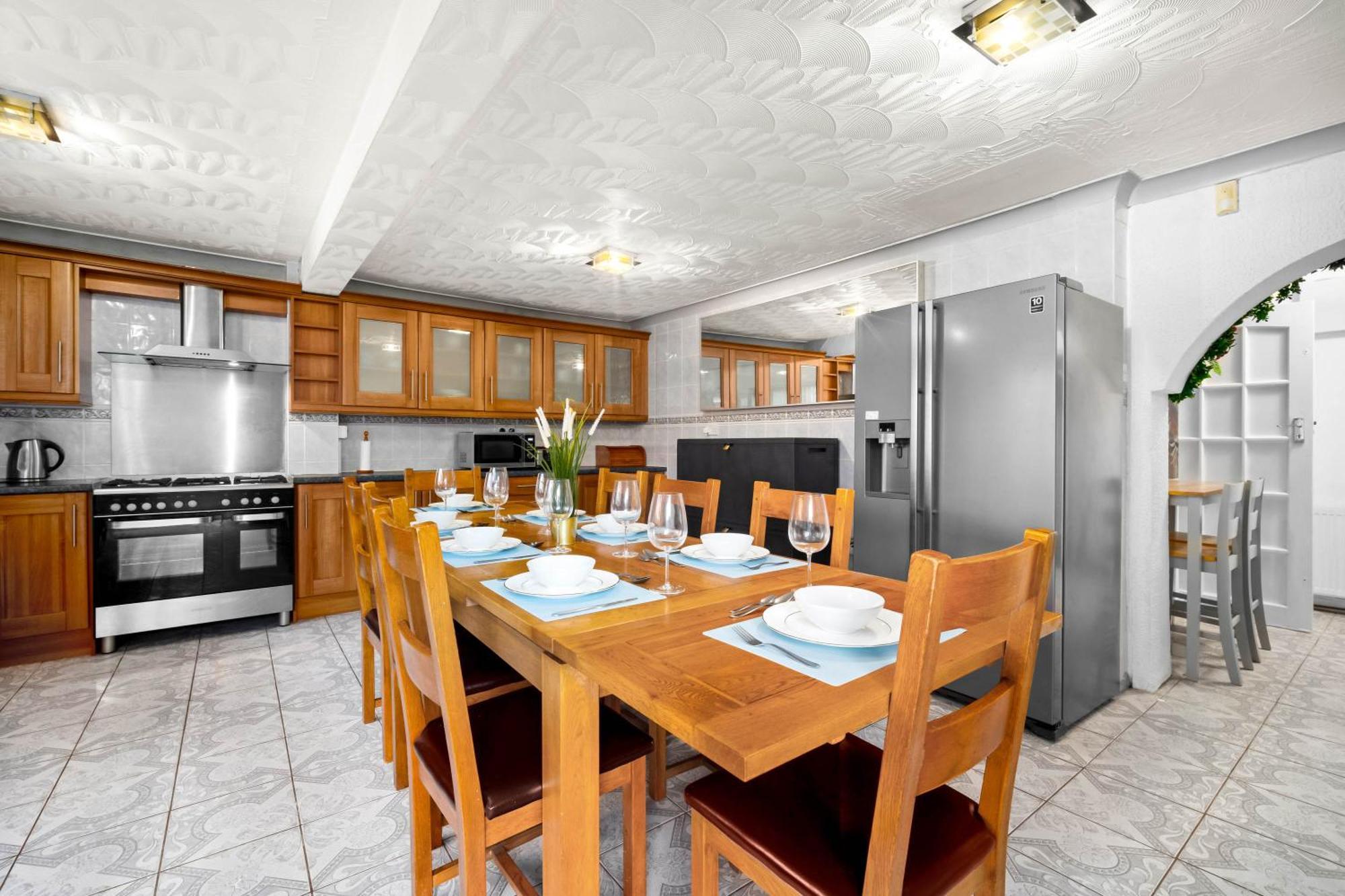 Modern 18 Guest Large Home In Solihull - Near Nec, Jlr, Hs2 And Bhx Birmingham Exterior foto