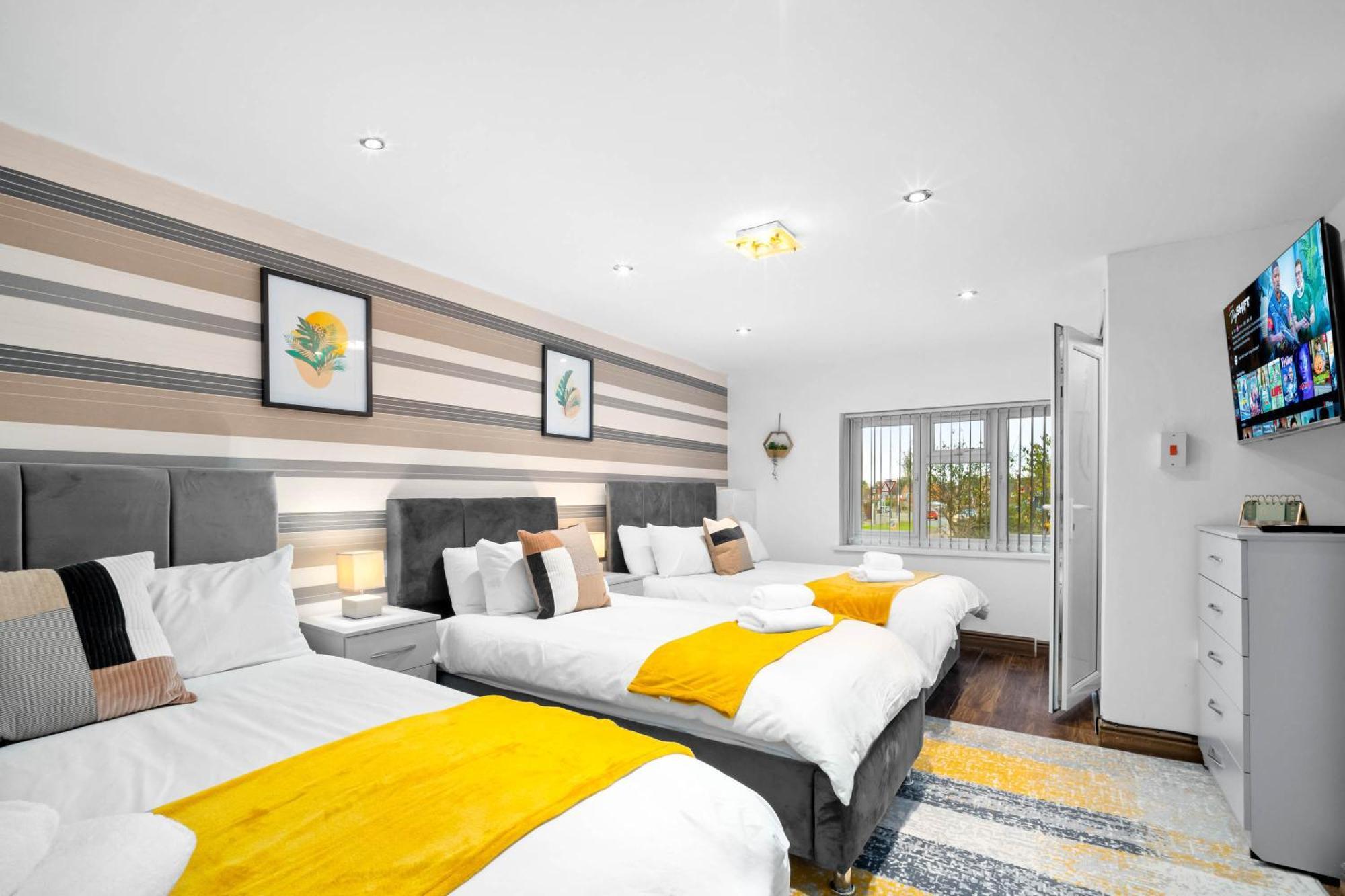 Modern 18 Guest Large Home In Solihull - Near Nec, Jlr, Hs2 And Bhx Birmingham Exterior foto